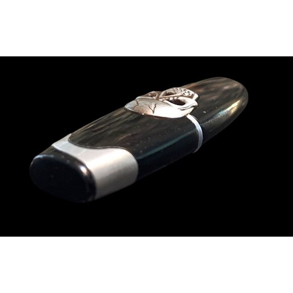 Refillable Black & Silver Lighter With Skull Design And Red Eyes - Picture 5 of 5